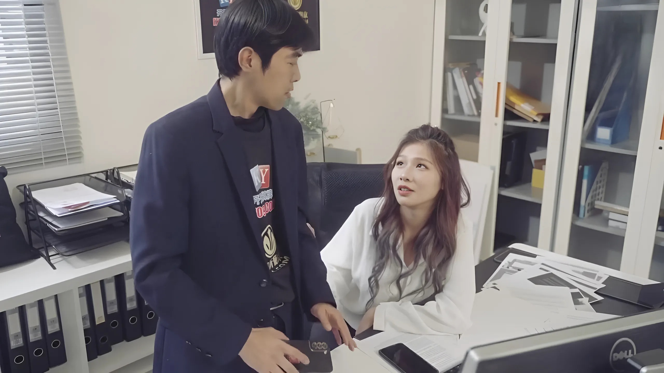 XSJKY-052 비서를 승진시키는 방법